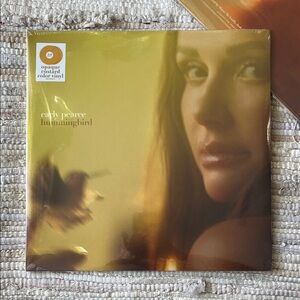Carly Pearce - “Hummingbird” 2x Vinyl LP